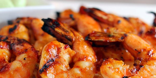 Мясо, птица, рыба, дичь, морепродукты, сыр или овощи - в коптильнях Bravo любые продукты превращаются в настоящие копченые деликатесы! Коптильня Bravo